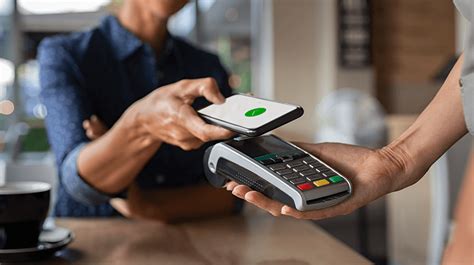 receive credit card payments on iphone